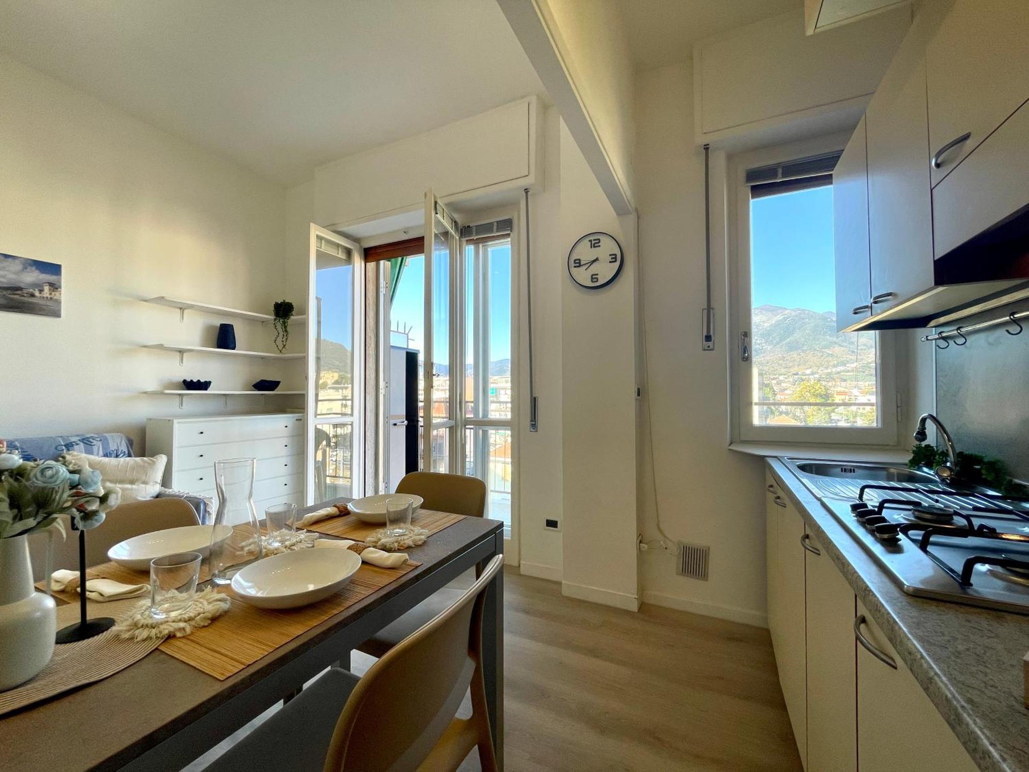 Апартаменти 150Mt Dal Mare Monolocale In Centro Con Vista Aperta, Wi-Fi E A/C Лоано Екстер'єр фото