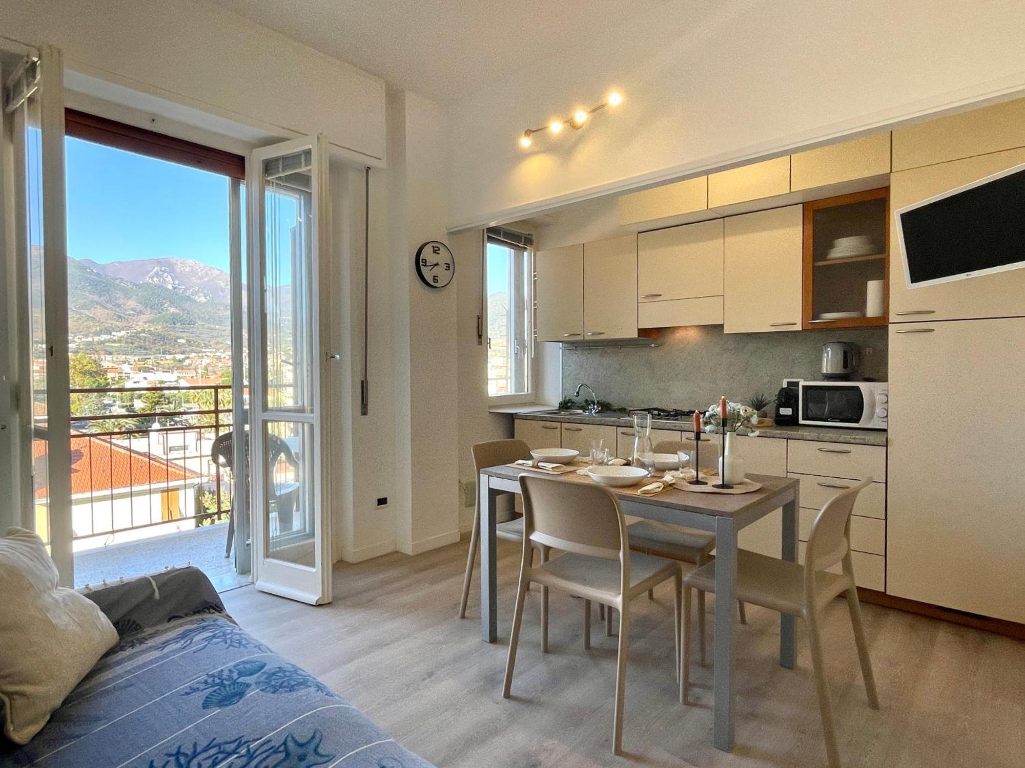 Апартаменти 150Mt Dal Mare Monolocale In Centro Con Vista Aperta, Wi-Fi E A/C Лоано Екстер'єр фото